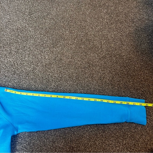 Lilly Pulitzer Blue Long Sleeve Sweatshirt - Picture 5 of 5